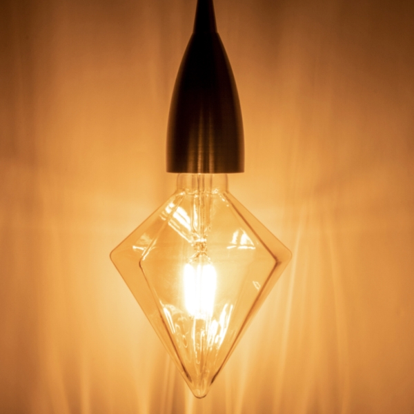 Prolite 4W Dimmable LED Tri-Diamond Filament Lamp 1800K ES
