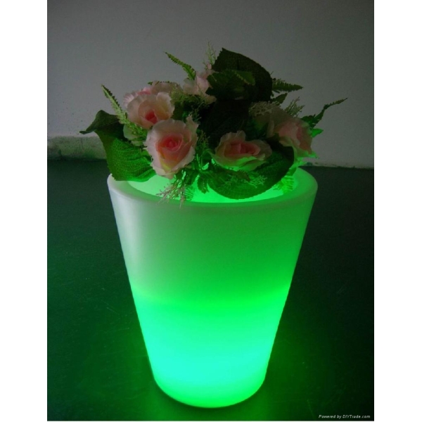LED Round Flower Pot/Planter - Small