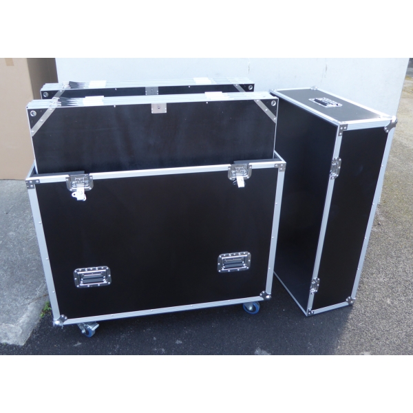 RK Modular Stage Flight Case for 8 1 x 1m Platforms and Folding Bases